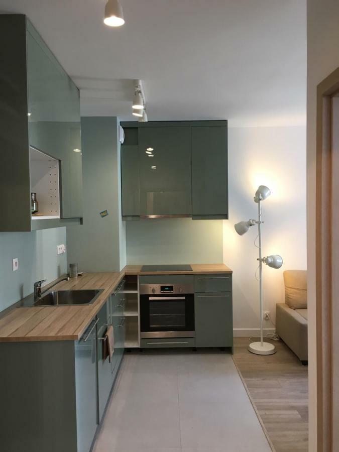 Shoq Studio Nice Apartment With Private Parking Krakow Ngoại thất bức ảnh