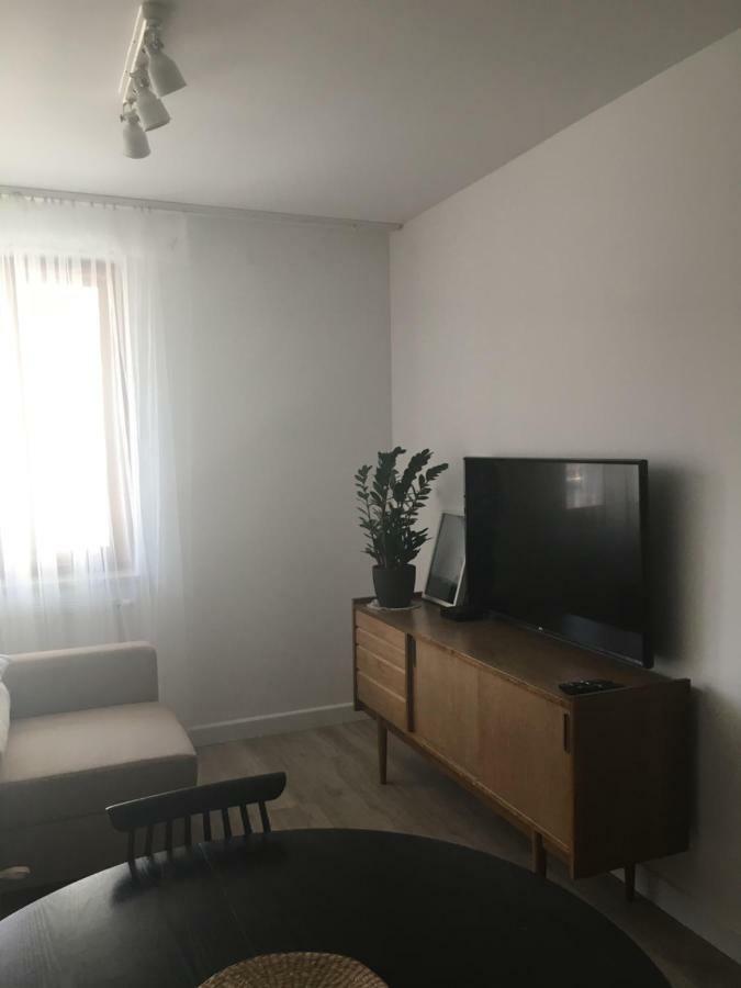 Shoq Studio Nice Apartment With Private Parking Krakow Ngoại thất bức ảnh